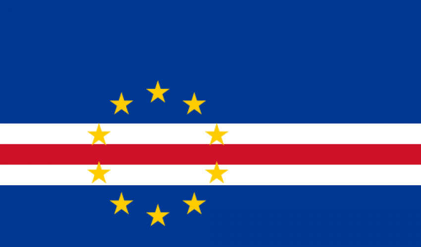 Flagge der Kap Verde im Format 90 cm x 150 cm aus Polyester.